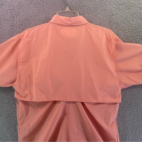 Spicy Tuna Shirt Mens Medium Vented Cape Back Short Sleeve Button Down Fishing - Picture 6 of 12